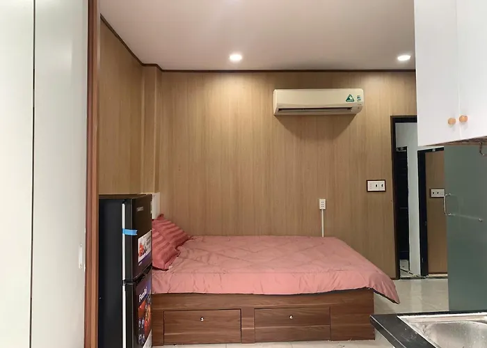 Lucy House - Lunaria Maison Ltd