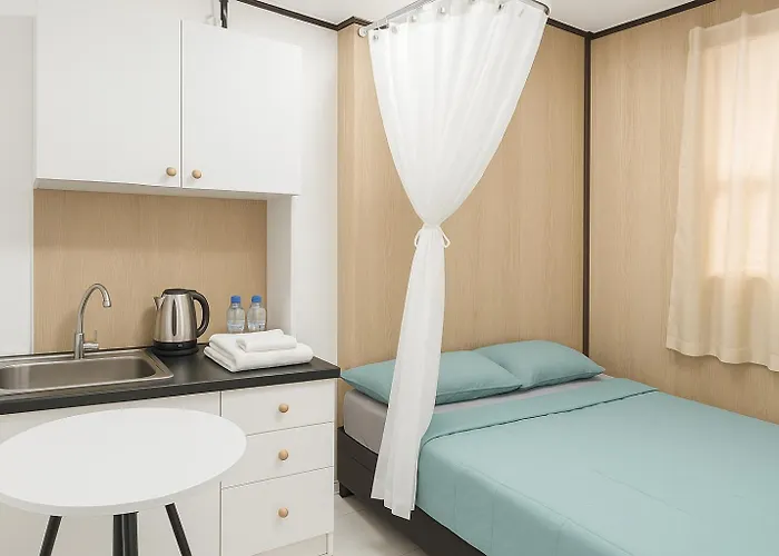 Lucy House - Lunaria Maison Ltd